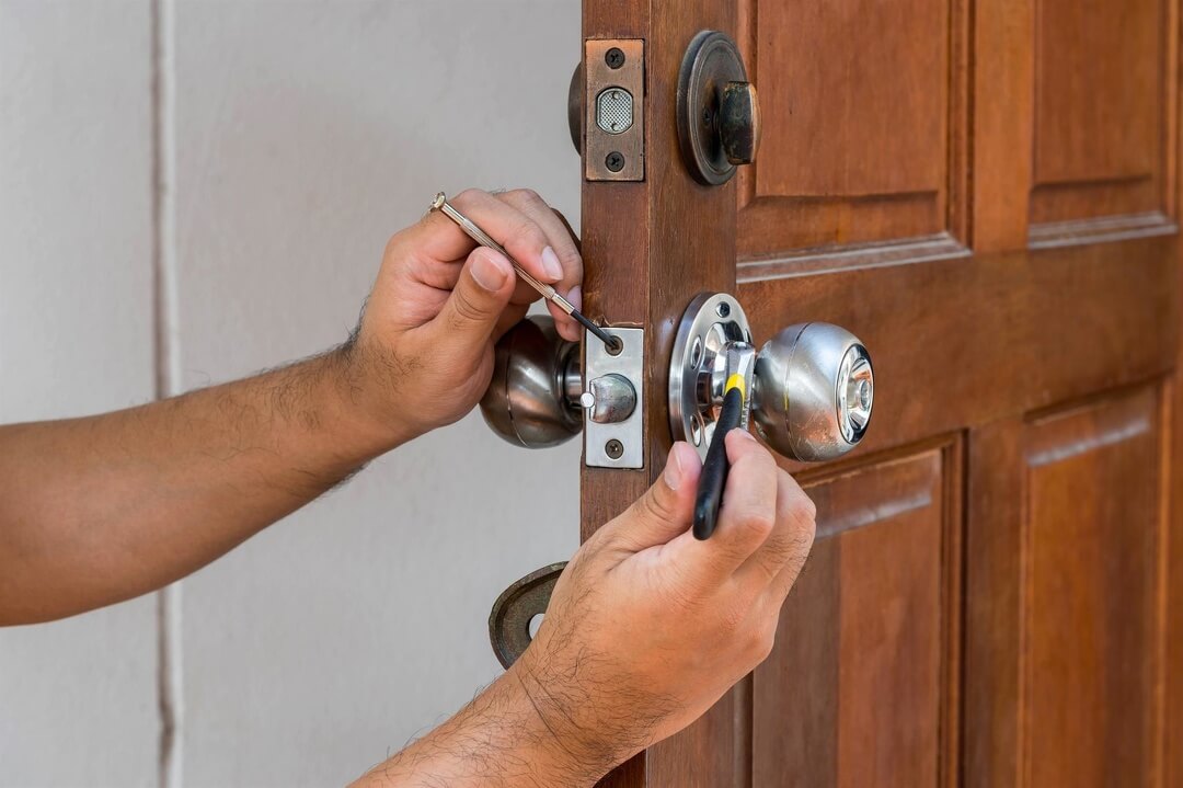 Door Repair Service in Cape Coral, FL Door Repair Service in Cape Coral, FL